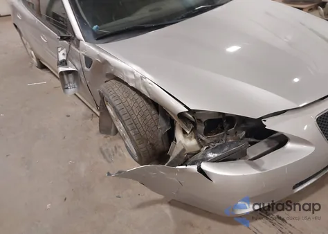 2008 Pontiac Grand Prix Gxp из США, поврежденный, VIN 2G2WC58C381177238